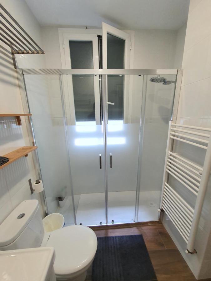 Navas I Apartment Pamplona Bagian luar foto